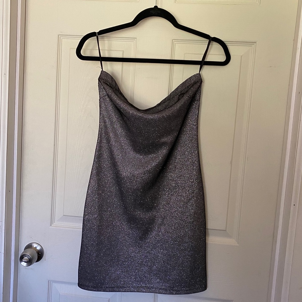Sparkly strapless Dress by Forever 21